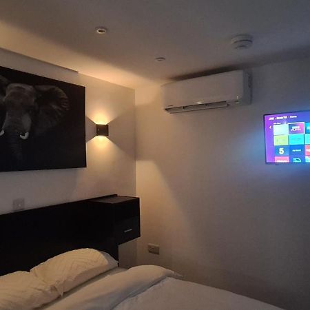 Home Away From Home! Pont Yates Εξωτερικό φωτογραφία
